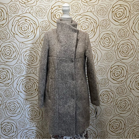 Kenneth Cole New York Asymmetrical Coat - Picture 6 of 12